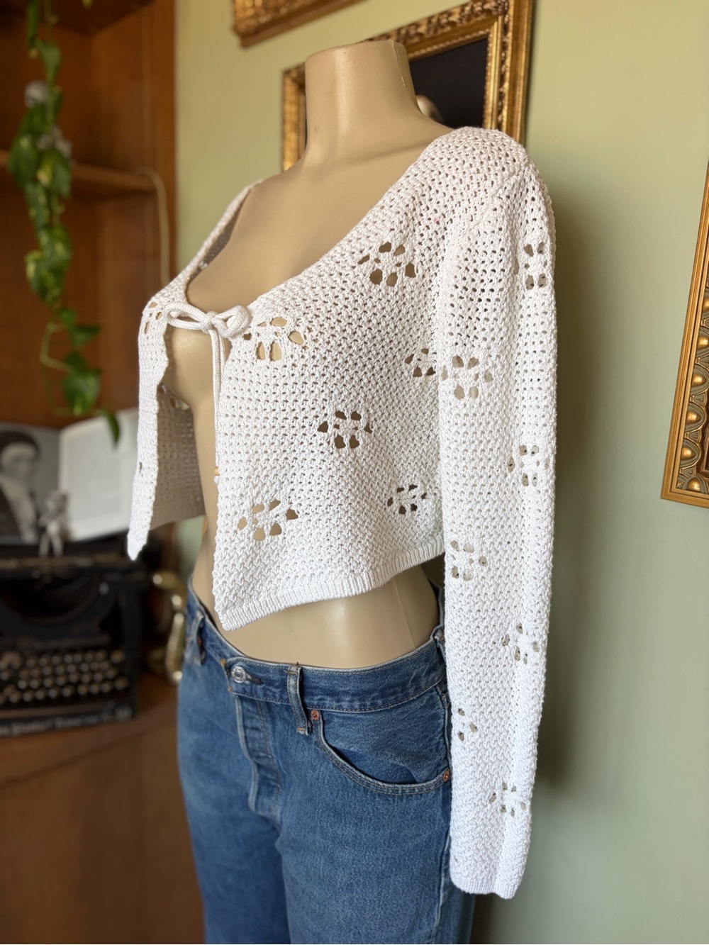 Open Crochet White Tie-Front Hippie Beachy Cardigan Boho Sweater Top Size M - Picture 10 of 16